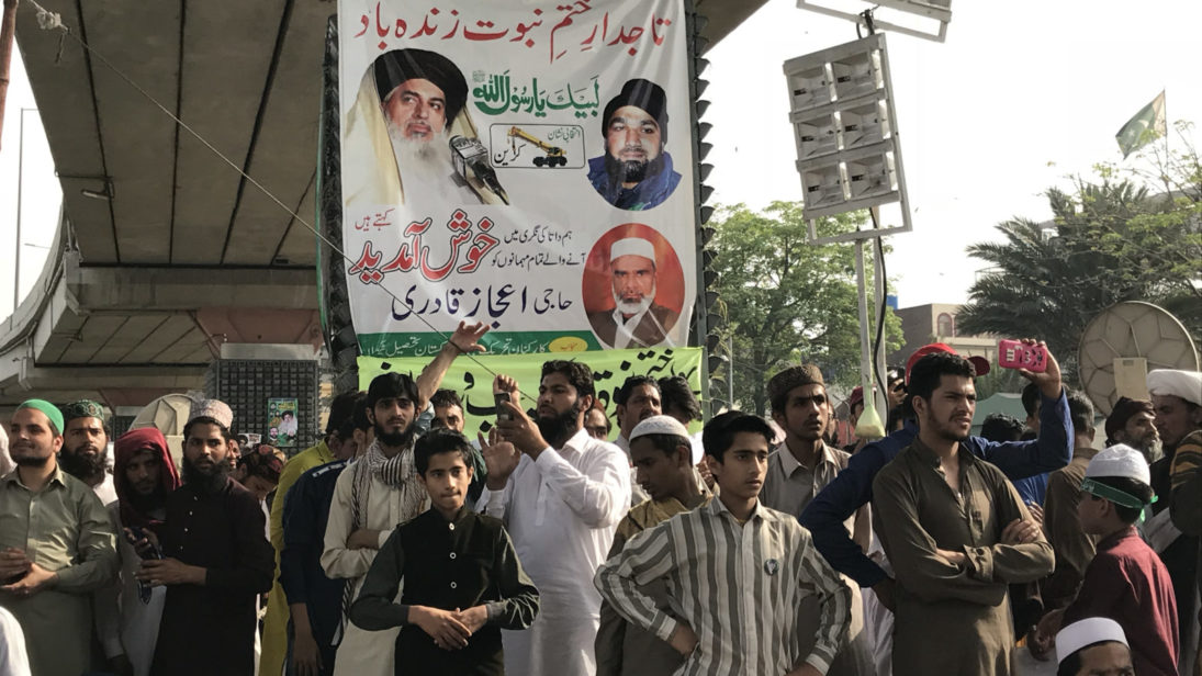 Tehreek-e-Labbaik_Pakistan_protest_2018-1600×900