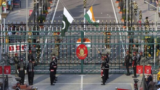 The Resolve Paradox in India-Pakistan Crisis Bargaining