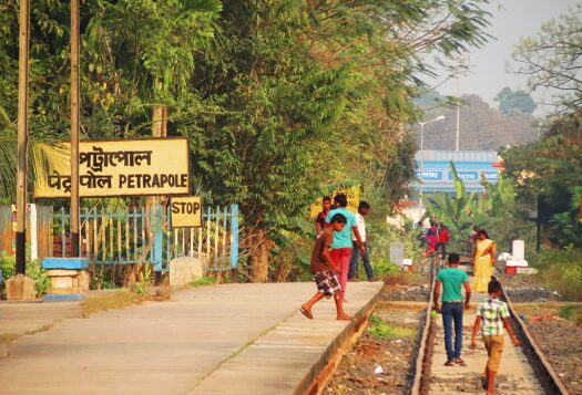 Navigating Politico-Security Hurdles to Regional Connectivity: Pathways for New Delhi